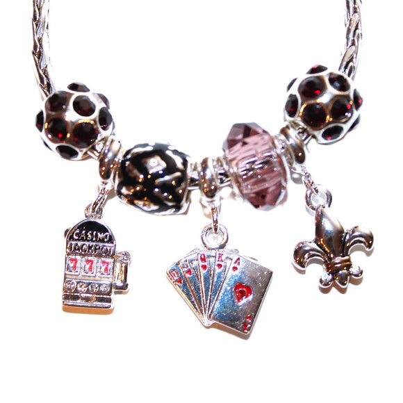 DaVinci Charm Bracelet 8.75" 7 Beads - Casino Cards Poker Gambling Garnet Red CZ - Picture 1 of 6